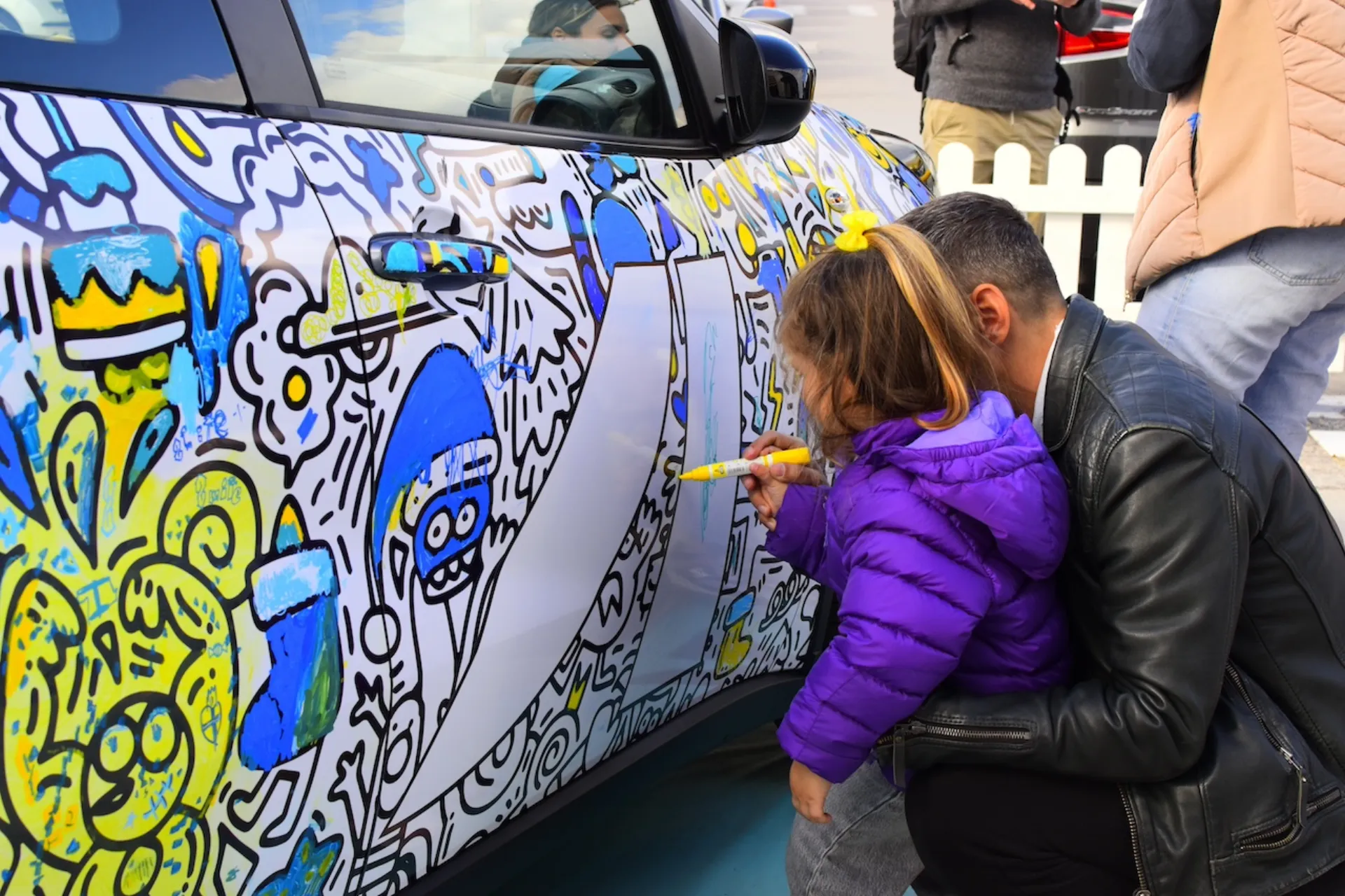 Ayvens & ΑΒ: Συνεργασία για λύσεις βιώσιμης κινητικότητας