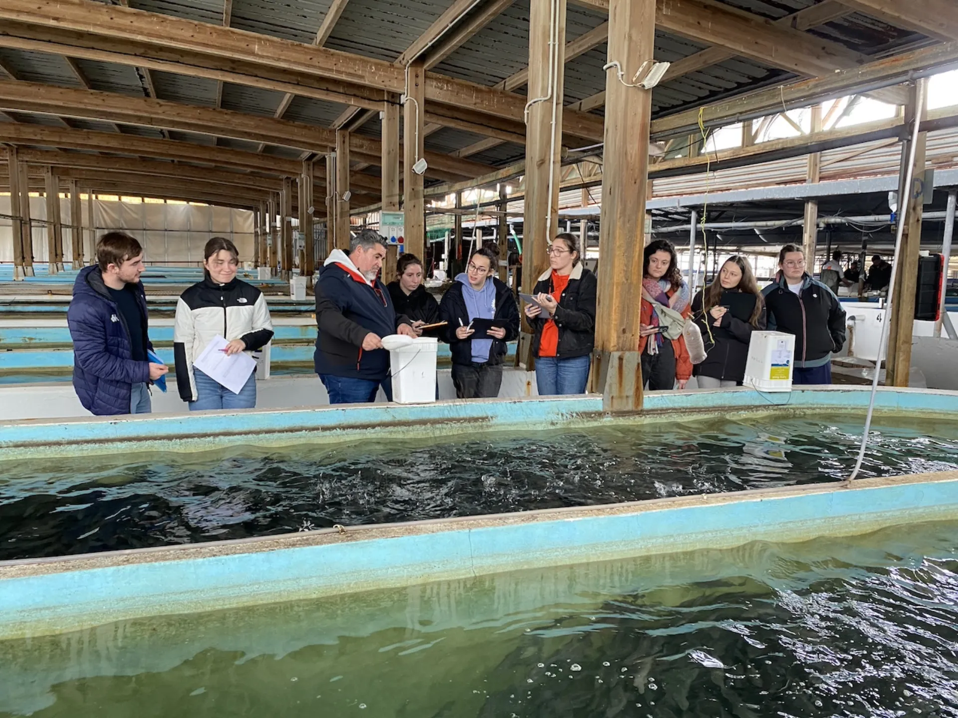 ΕΛΟΠΥ: Επίσκεψη Γάλλων φοιτητών σε ελληνικές ιχθυοκαλλιέργειες