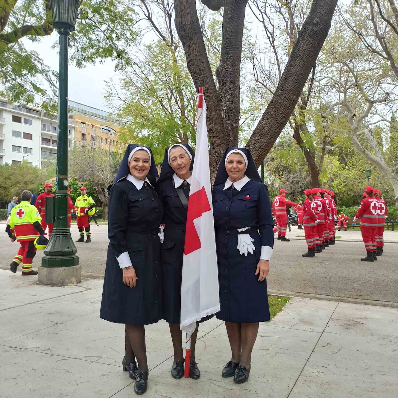 Πρώτος ο Ερυθρός Σταυρός στη στρατιωτική παρέλαση της Αθήνας