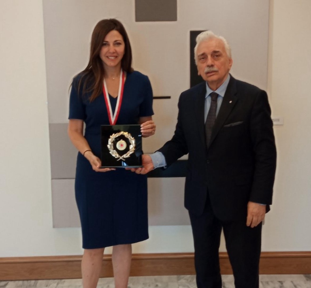 EEΣ: Συνάντηση με την Υπουργό Παιδείας και Θρησκευμάτων