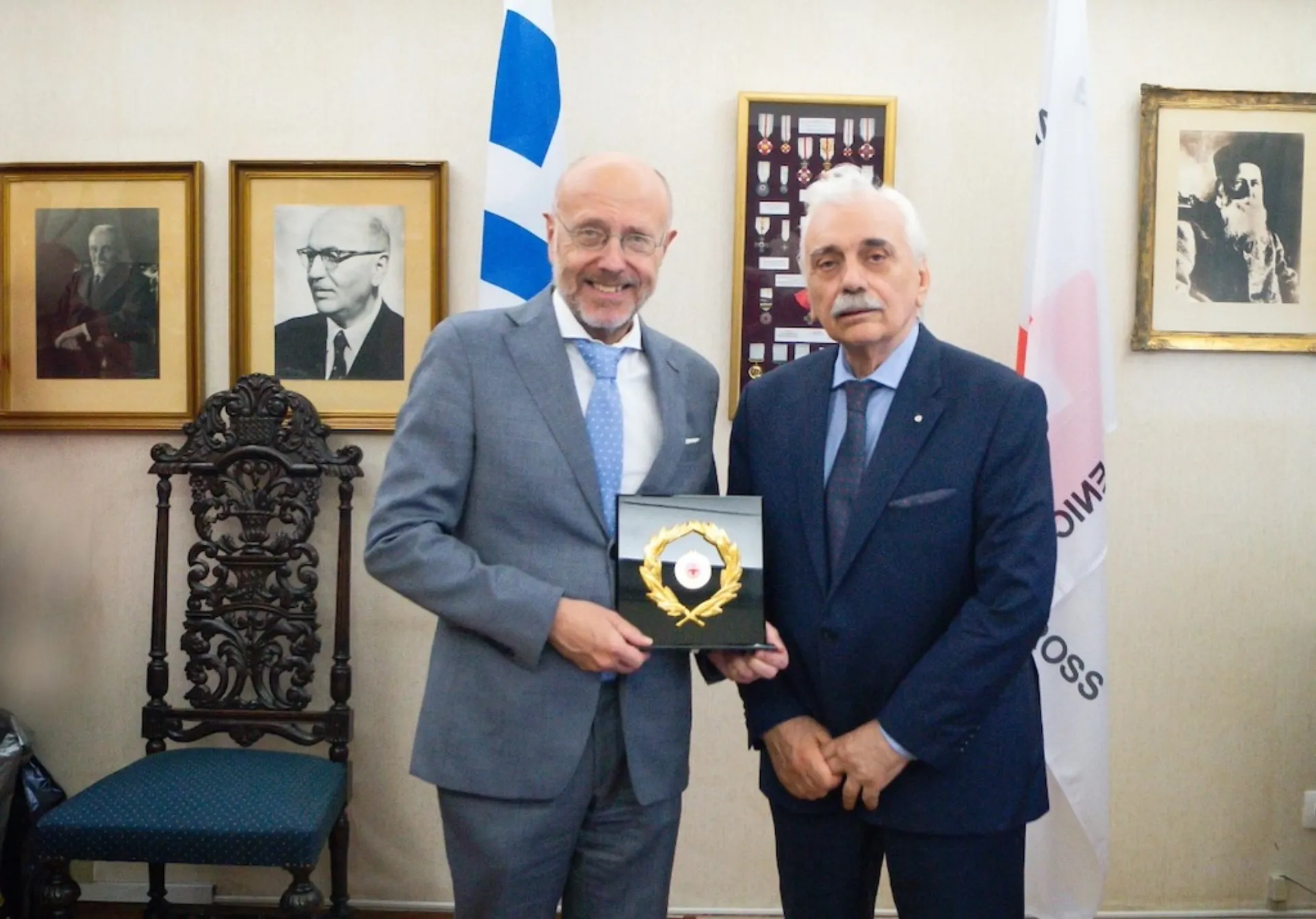 ΕΕΣ: Συνάντηση με τον Υφυπουργό Υγείας Δημήτρη Βαρτζόπουλο