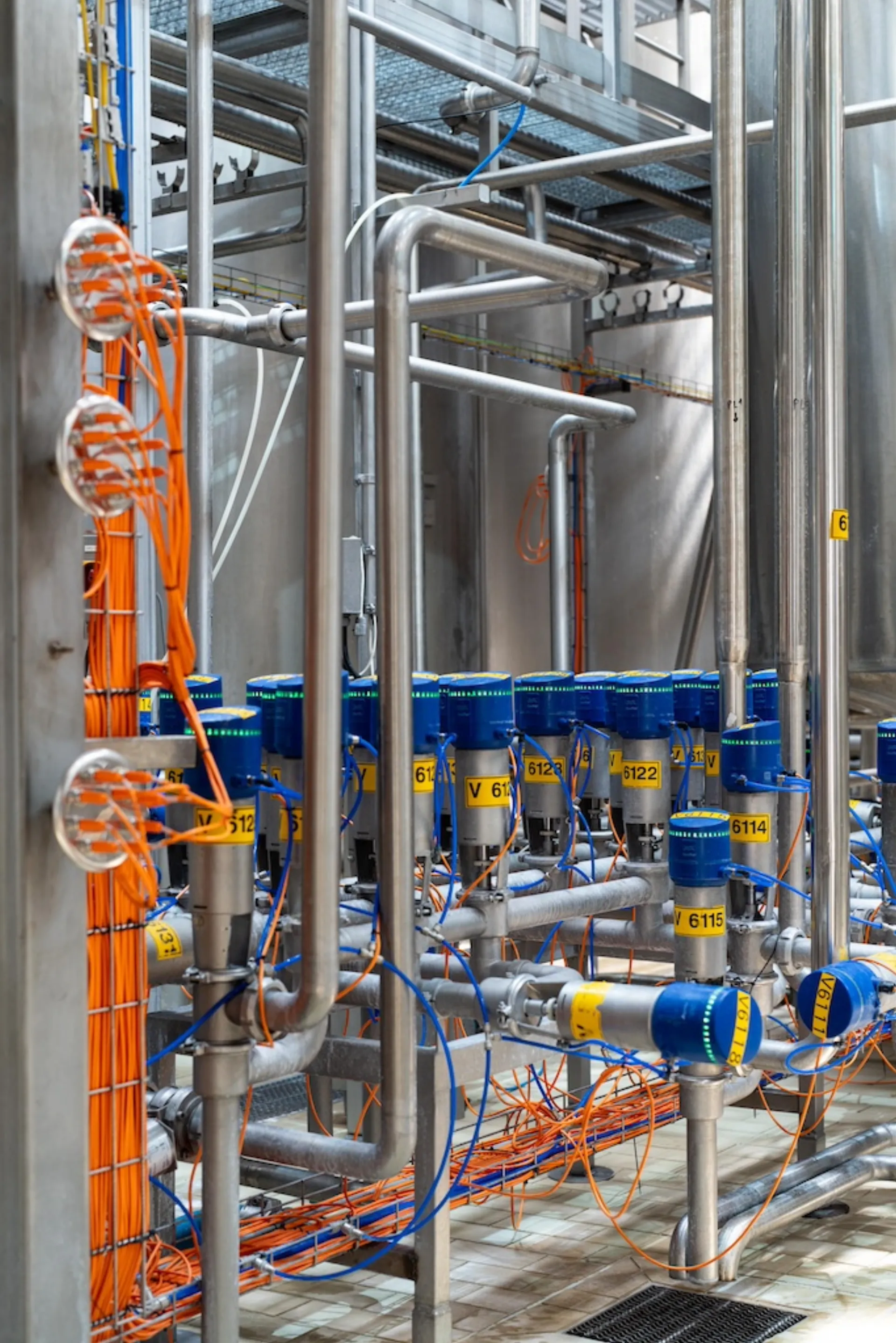 Η ΔΕΛΤΑ επενδύει στον ψηφιακό μετασχηματισμό του εργοστασίου της