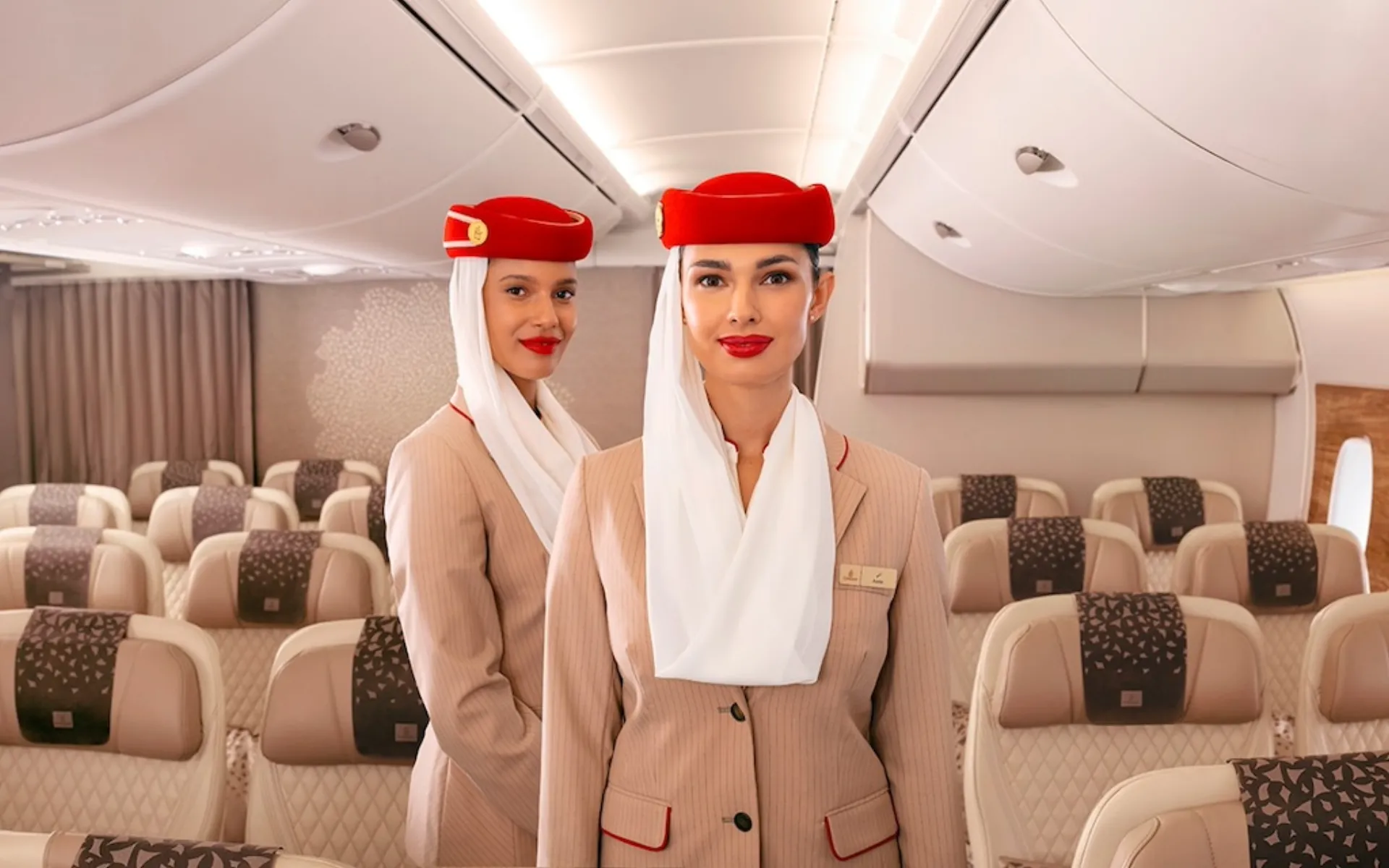 Emirates: Open Days για νέα μέλη πληρώματος καμπίνας στην Ελλάδα