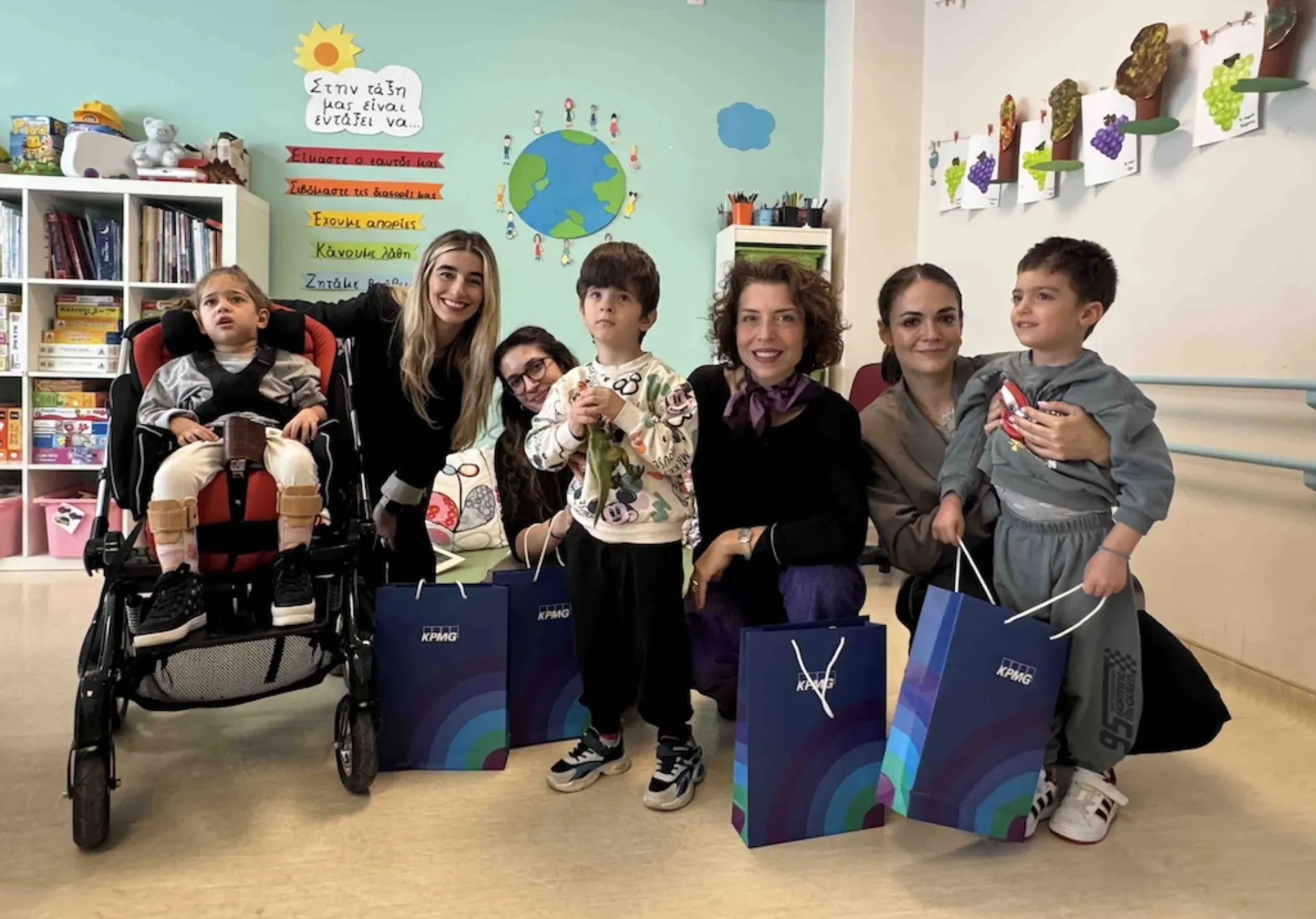 KPMG: Για 10η χρονιά σχολικά προϊόντα στην ΕΛΕΠΑΠ