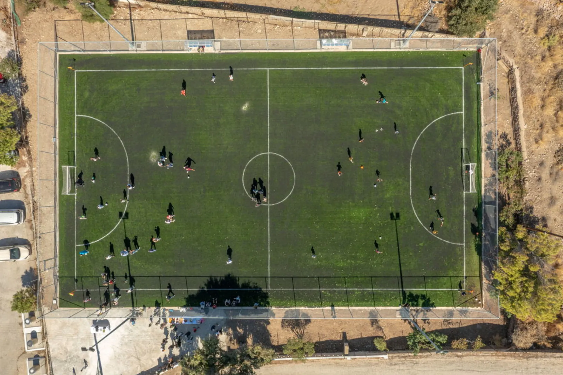 Με στήριξη Invel Real Estate και PRODEA νέο γήπεδο στη Μήλο