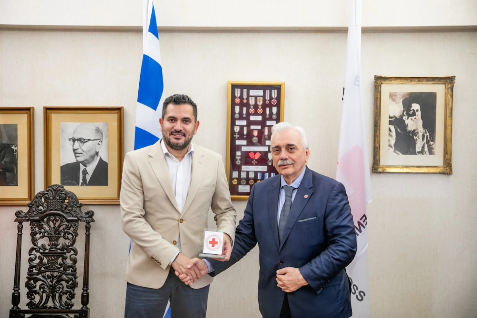 ΕΕΣ: ΜοU με τον Δήμο Αγίων Αναργύρων – Καματερού