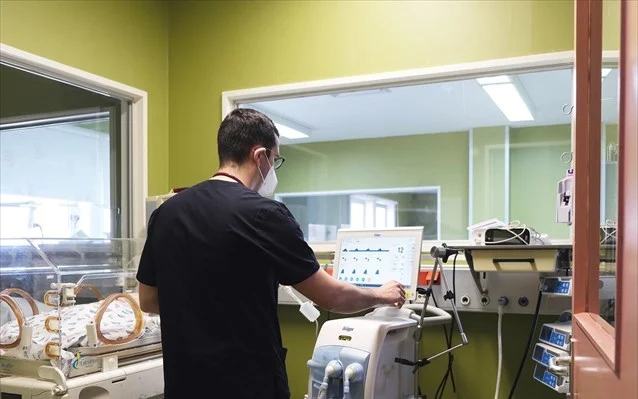 Ίδρυμα Λάτση και ΣΥΝ-ΕΝΩΣΙΣ: Δωρεές σε φορείς παροχής παιδιατρικής φροντίδας