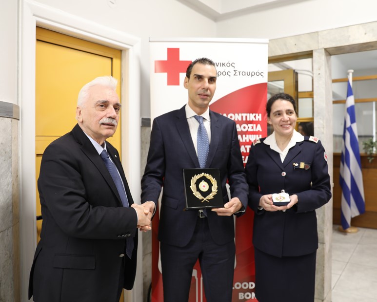 EEΣ: Με το Υπουργείο Υγείας διοργάνωσαν εθελοντική αιμοδοσία